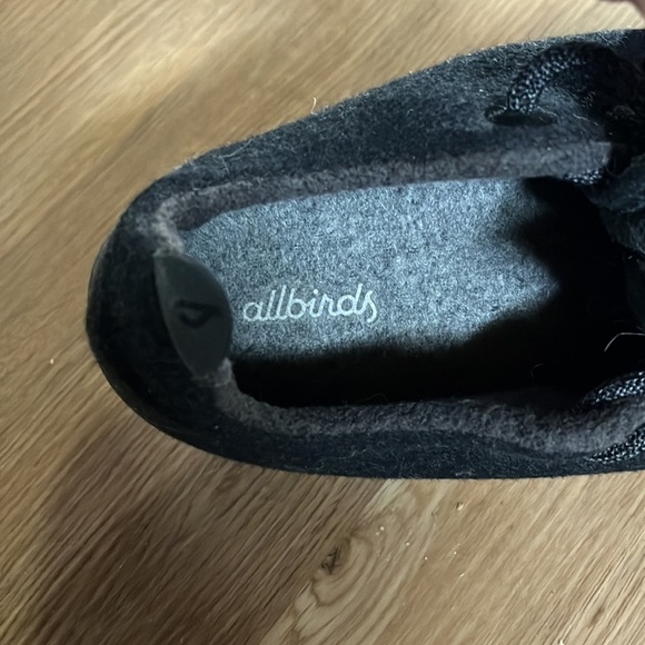 ALLBIRDS WOOL RUNNERS- women 9 - Picture 3 of 4